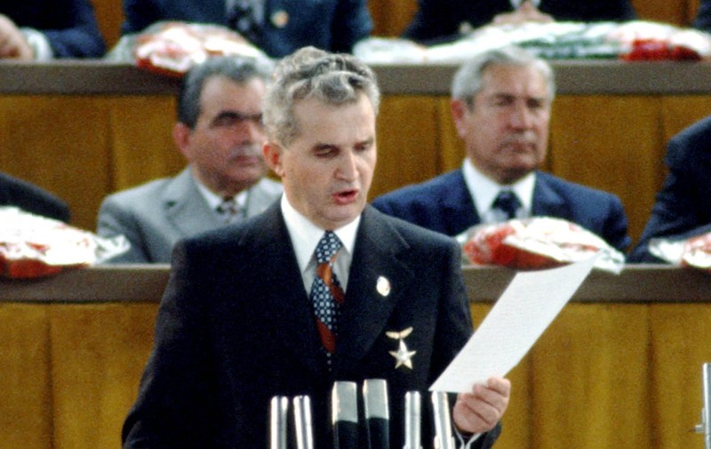 Mai multe obiecte care i-au aparținut lui Nicolae Ceaușescu, scoase la licitație. De la ce sume se pleacă