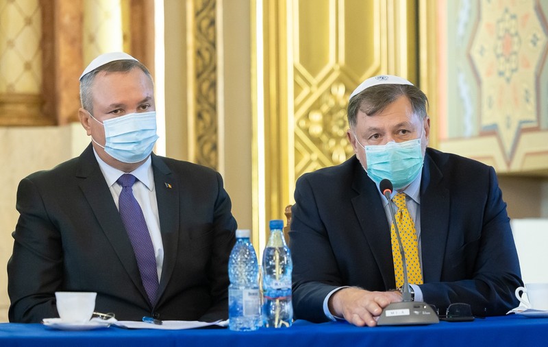 Premierul și ministrul sănătății, întâlnire cu cultele religioase: „Am cerut sprijinul pentru a putea salva cât mai multe vieți”