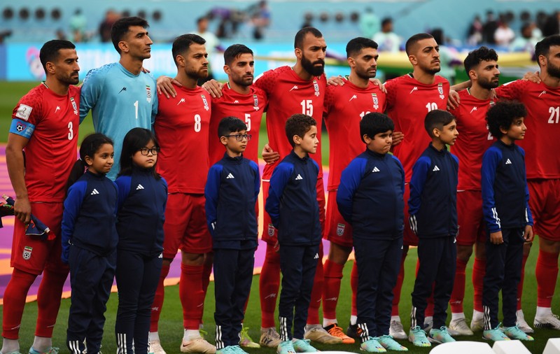 Iranul a amenințat familiile jucătorilor din echipa națională, după ce aceștia au refuzat să cânte imnul înaintea meciului cu Anglia