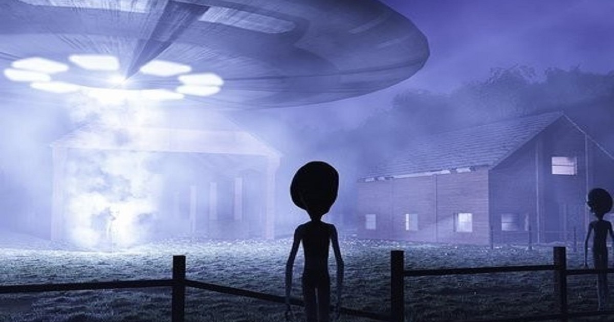 Fost angajat al Pentagonului care s-a ocupat de studiul OZN-urilor