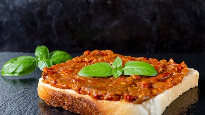 Zacuscă de dovlecei - rețete simple și foarte gustoase de zacuscă