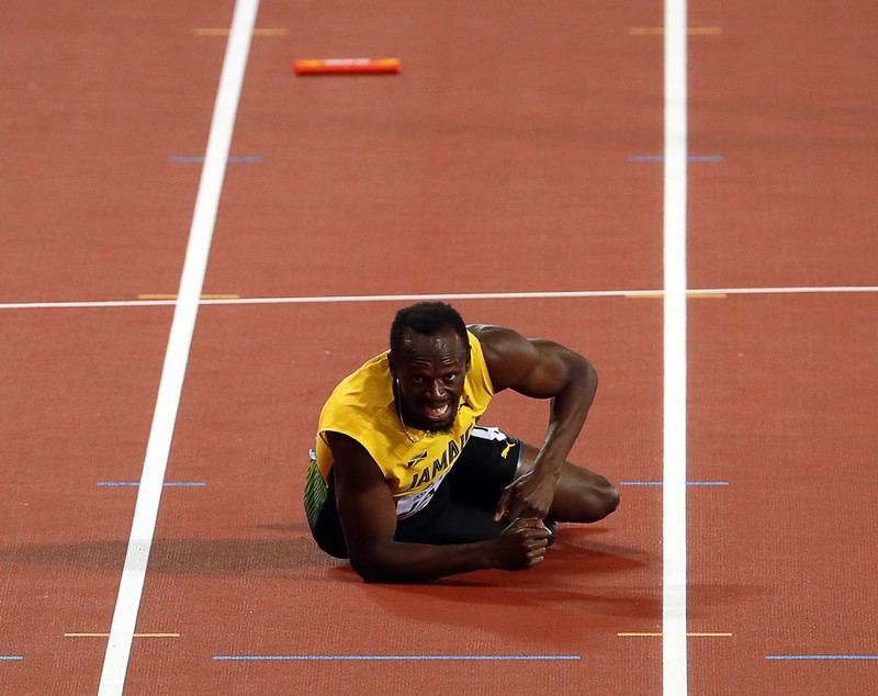 Fiasco Bolt! Marele atlet jamaican s-a accidentat în ultima sa cursă, finala de 4x100 metri de la Mondialele de atletism câștigată de Marea Britanie