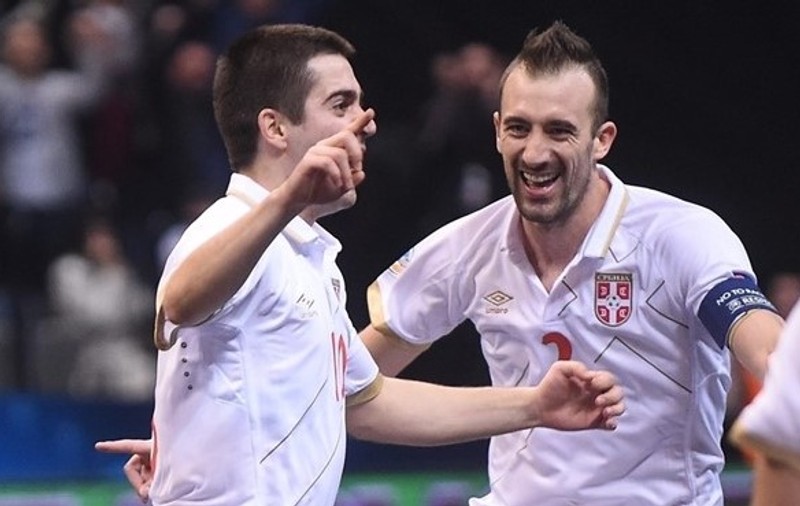 Cel mai frumos gol din istoria futsalului! Echipa marcatorului a pierdut! / VIDEO