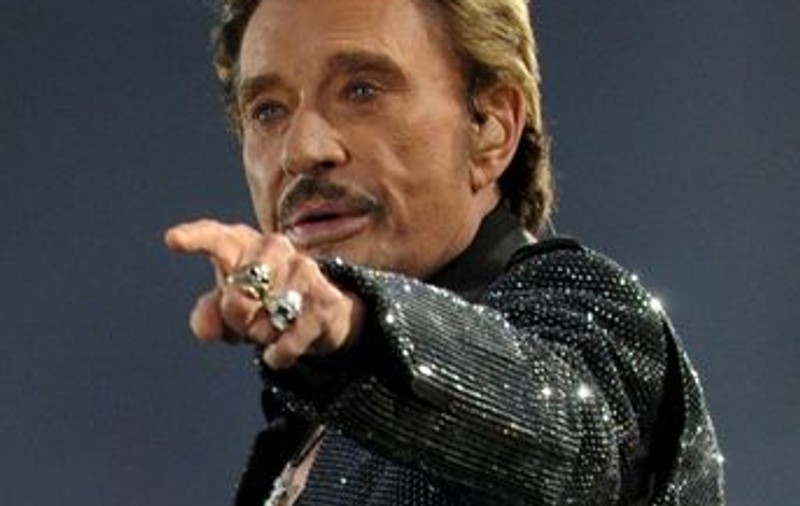 Johnny Hallyday, operat din nou 