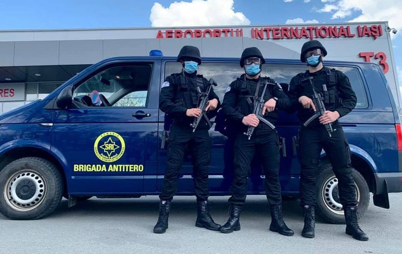 „Republica Militară România”. Societatea civilă critică proiectul de lege care acordă puteri sporite SRI