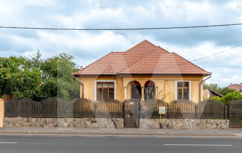 Vrei să fii vecin cu președintele? Iată cât trebuie să plătești pentru noua ta casă