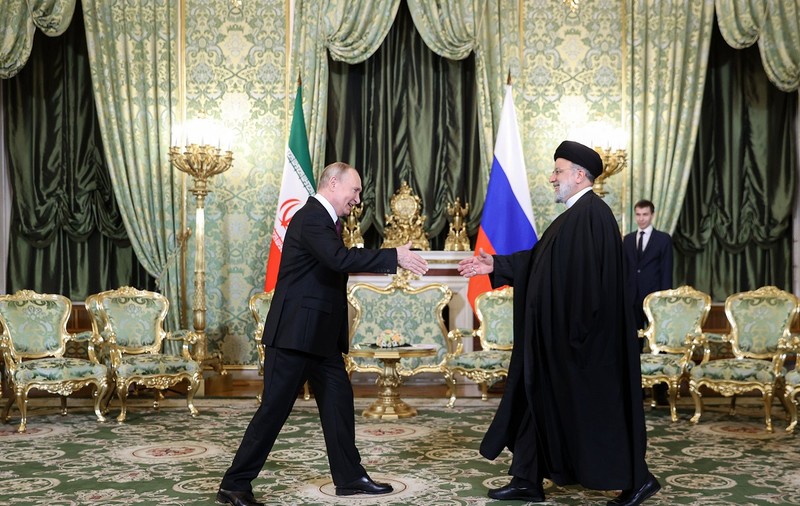 Reacția lui Vladimir Putin, după moartea președintelui iranian Ebrahim Raisi