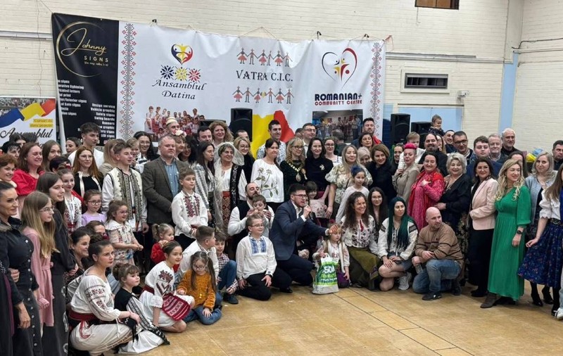 Românii dintr-un oraș din Marea Britanie spun că sunt singuri și izolați și vor să-și facă propriul centru comunitar: „Suntem 7.000, dar nu ne găsim între noi”