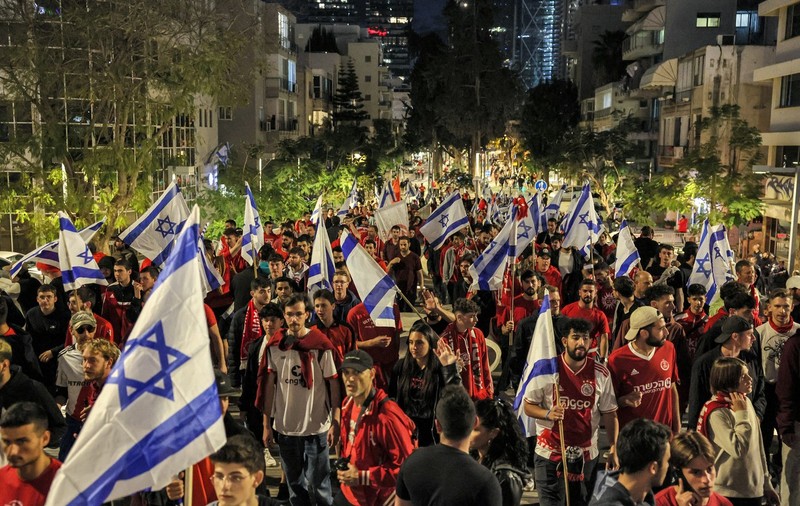 Proteste masive în Israel față de reforma justiției, deși Netanyahu a anunțat amânarea proiectului. Ce vor oamenii