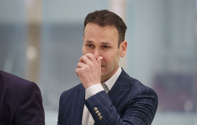 Primarul Robert Negoiță recunoaște că a construit ilegal, cu bani publici, un drum asfaltat pentru fratele lui, Ionuț, care e proprietarul șoselei: „Aveți dreptate”