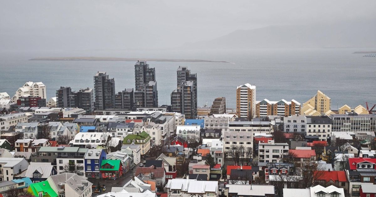 Imagine de sus din Reykjavik, Islanda, 18 ianuarie 2026