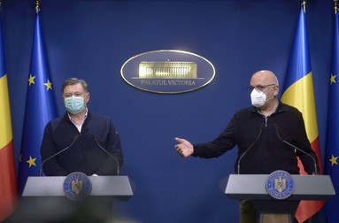 Rafila și Arafat au o dispută pe tema SMURD de aproape un an. Foto: Hepta