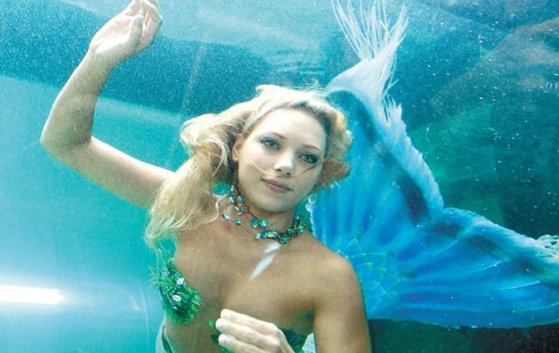 Pozezi sirena, iei 1.000.000 $