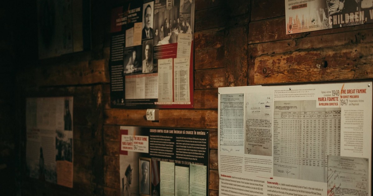 Expoziția de vagoane „Teroarea de stat în Moldova sovietică. Amploare, victime și făptași” Foto Facebook Ministerul Culturii al Republicii Moldova