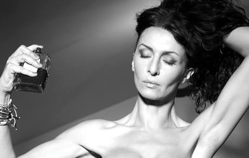 Mihaela Rădulescu DEZVĂLUIE CE O FASCINEAZĂ