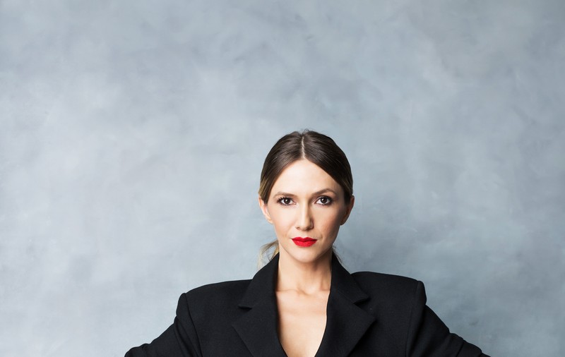 Adela Popescu este însărcinată a treia oară