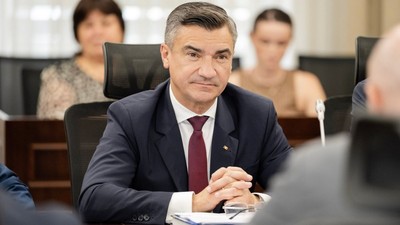 mihai-chirica-raspuns-socant-sedinta-iasi-hraniti-ursi