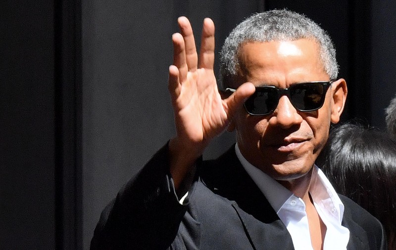 Barack Obama a încercat să-l avertizeze pe Mark Zuckerberg cu privire la știrile false de pe Facebook, dar acesta l-a ignorat