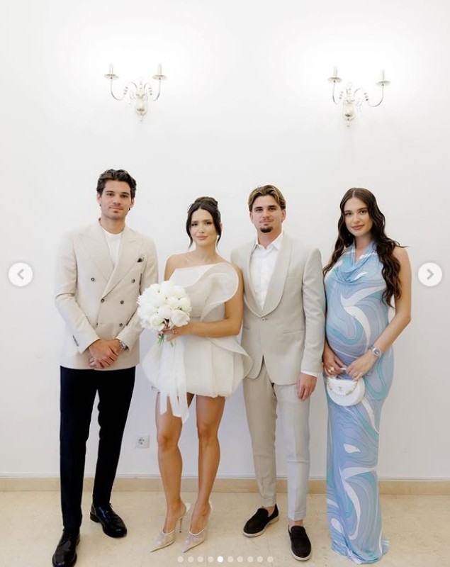 Cât costă rochia purtată de Elena Hagi la nunta lui Răzvan Marin cu Crina. Soția lui Ianis Hagi e însărcinată în opt luni