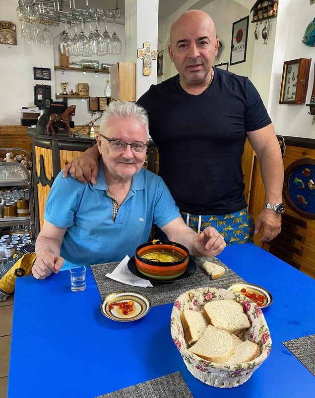 Irinel Columbeanu vrea să facă afaceri cu fiica lui. A cunoscut o nouă femeie, după recenta despărțire