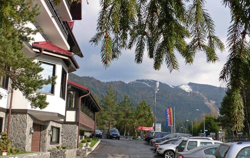 Toate camerele la hotelul Simonei Halep din Poiana Brașov, ocupate de Revelion! Care este costul unei nopți de cazare