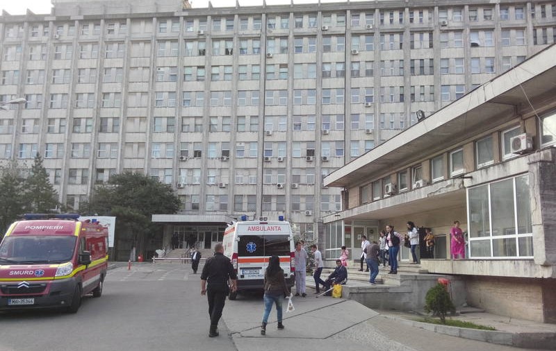 Un pacient de 80 de ani a murit după ce a căzut de la etajul cinci al Spitalului Judeţean din Constanța