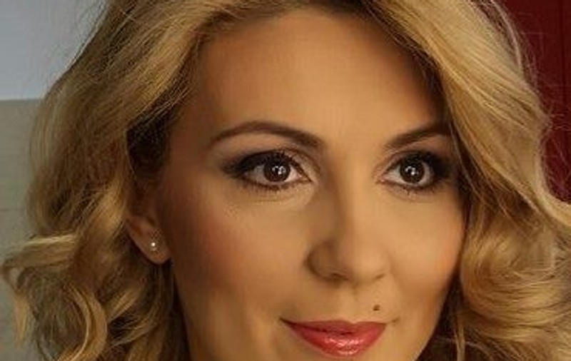 Ce se întâmplă, de fapt, în pauzele de publicitate. Prezentatoarea TV Paula Rusu lămureşte "misterul"