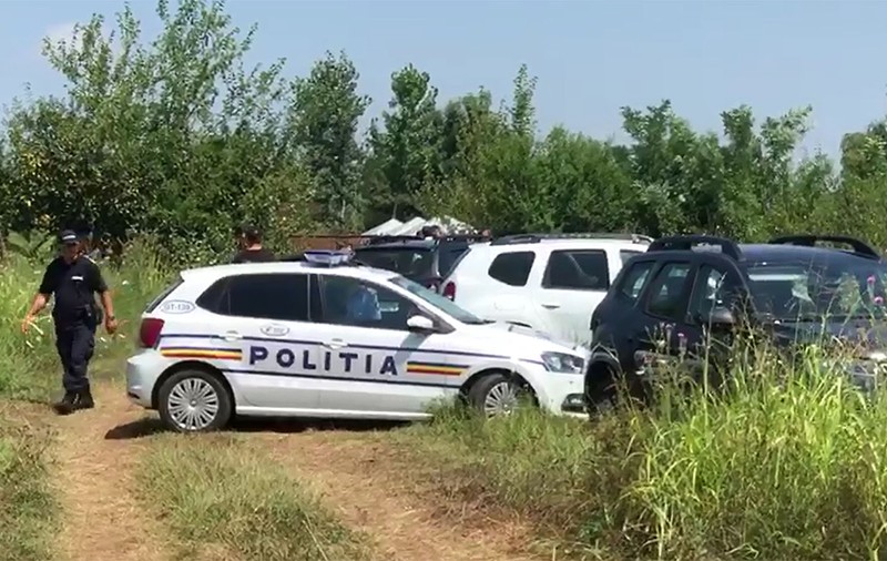 Noi probe găsite în pădurea din Caracal, după un apel la 112. Rămășițele osoase au fost trimise la DIICOT