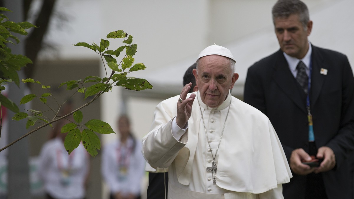 Un diplomat al Vaticanului a fugit din Italia temându-se pentru viața lui
