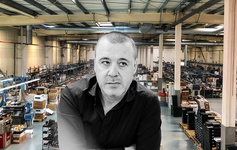 Un om de afaceri din Suceava povestește cum e să fii izolat în fabrică: ”Mergeam pe linie și dădeam «bună dimineața!». Acum nu mai am cui”