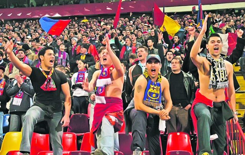 Fanii care nu au prins bilete la meciul cu Chelsea cred că o parte a tichetelor a ajuns la speculanţi