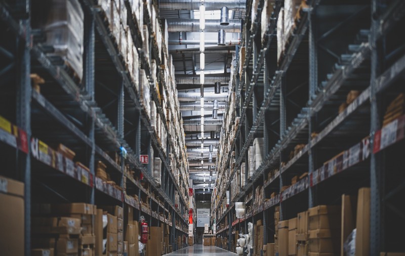 Avantajele implementării cititoarelor de coduri de bare în retail