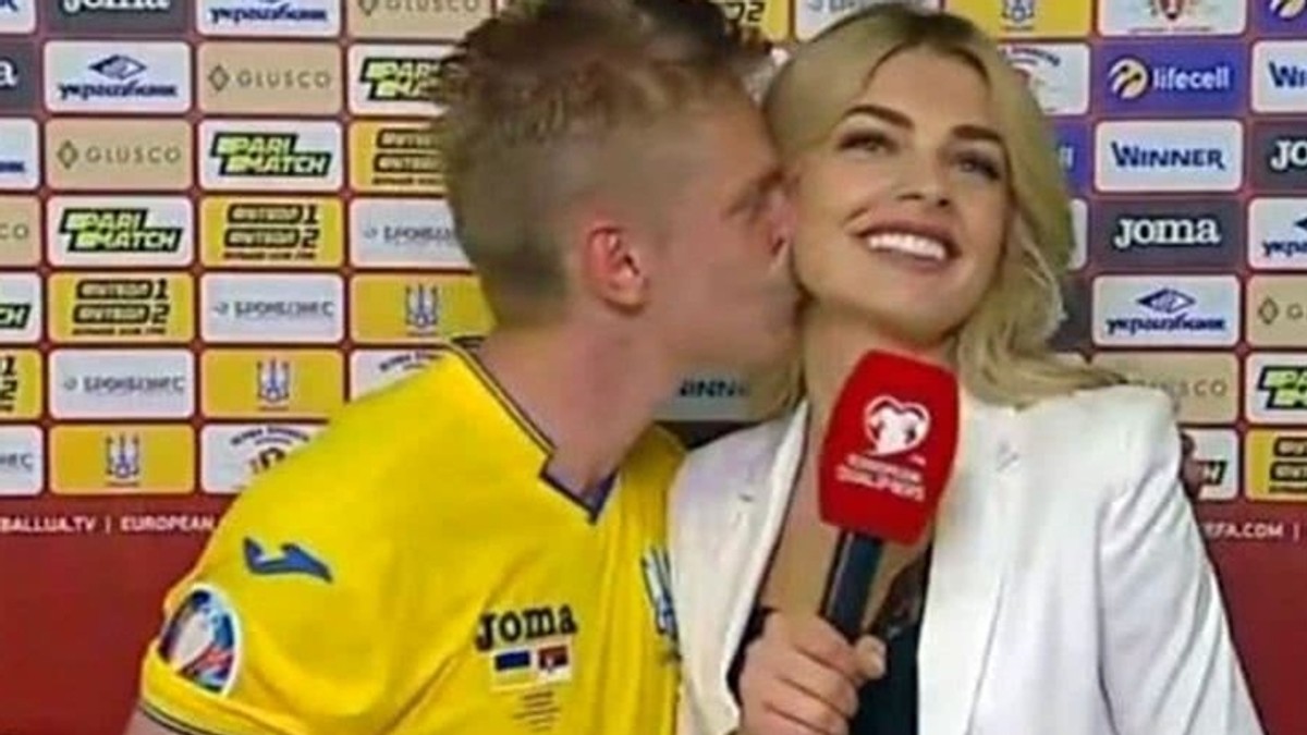 Ucraineanul Zinchenko a sărutat pasional o jurnalistă