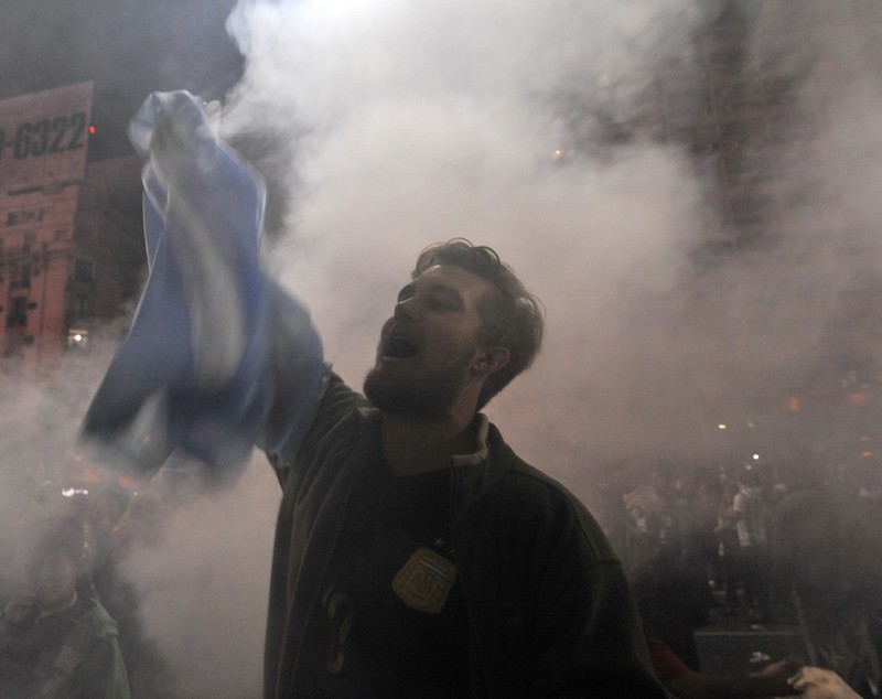 FOTO & VIDEO / Violenţe în Argentina, după ratarea titlului mondial! 