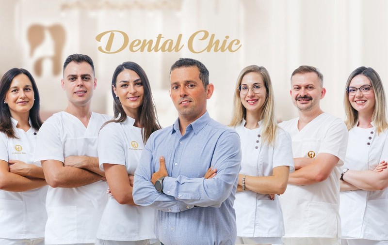 Dantura fixă pe implanturi câștigă teren în România: cum aplică Dental Chic Cluj-Napoca procedurile All-on-4 și All-on-6