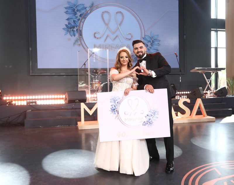 Delia și Liviu au câștigat „Mireasa”, sezonul 9. Au plecat acasă cu premiul de 40.000 de euro
