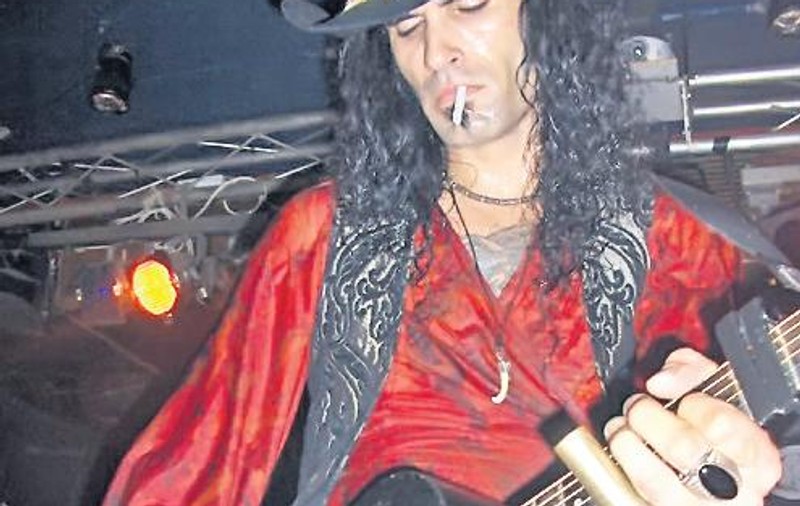Eric Sardinas cântă la Sighişoara