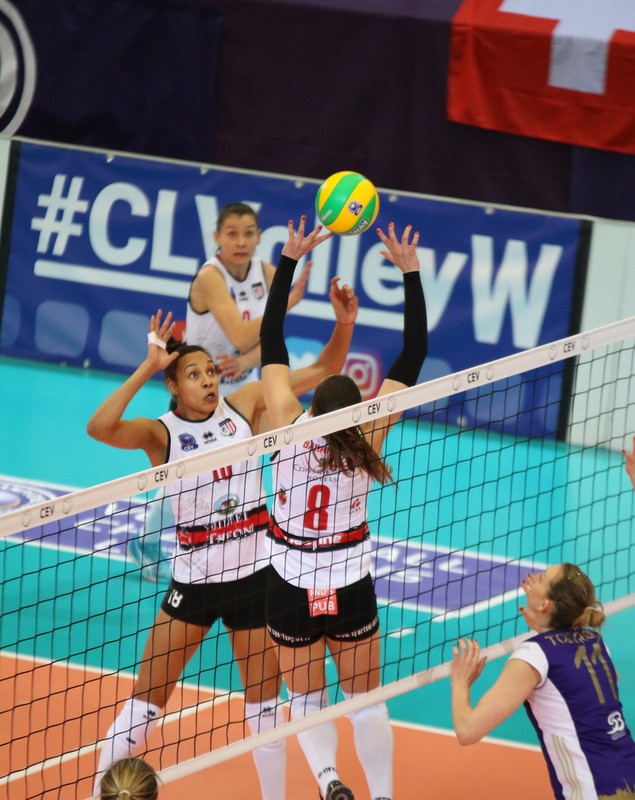 Nneka Onyejekwe, despre Final 4 Liga Campionilor la volei feminin: ”Pentru noi, fetele de la Volei Alba Blaj, este o mare provocare!"