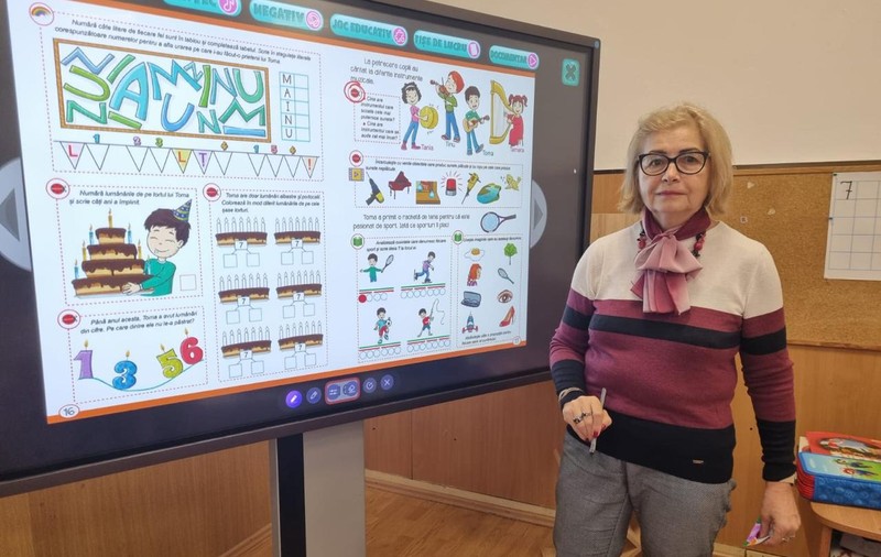 Cum a reacționat o învățătoare pensionară când și-a văzut salariul derizoriu primit prin plata cu ora: „Mi-a venit să plâng!”