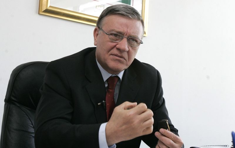 Mircea Sandu va fi audiat de procurorii DNA Piteşti