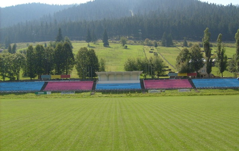 Incă un oraş rămâne fără stadion de fotbal. Vezi ce se întămplă!