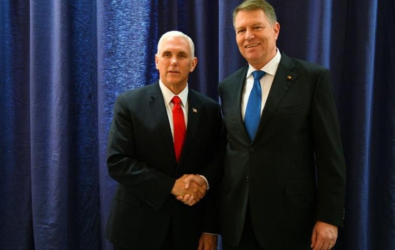 Donald Trump, pregătit pentru întâlnirea cu Iohannis de către vicepreședintele său, Mike Pence