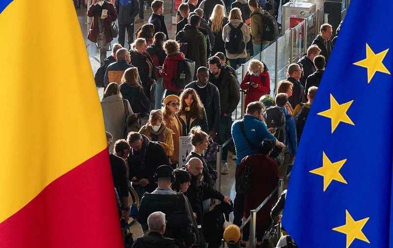 40.000 de români au devenit cetățeni ai altor state din UE. Care sunt țările de „adopție” preferate 