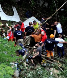 Fotografie de la accidentul de autocar din Muntenegru, din 2013, în care 19 români au murit și 28 au fost răniți