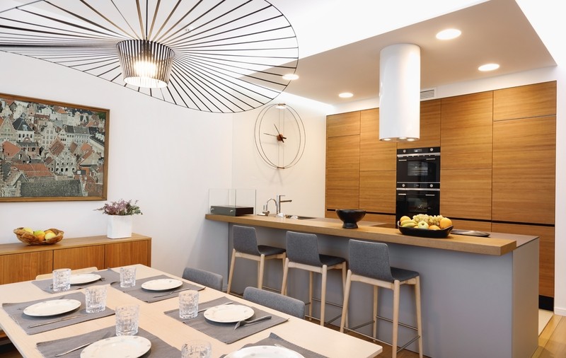 Redecorează-ți zona de dining în mod inteligent – Achiziții de Black Friday pe care le poți face anul acesta