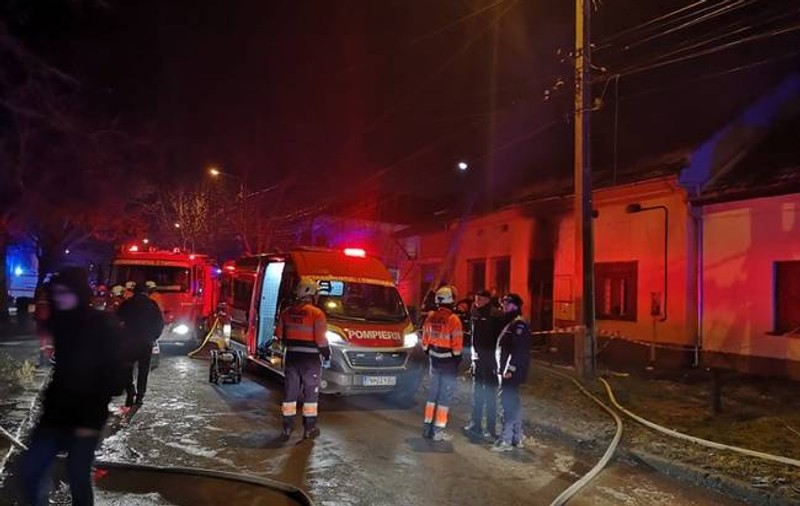 Patru copii au murit la Timișoara, după ce locuința lor a luat foc. Mesajul dureros al mamei