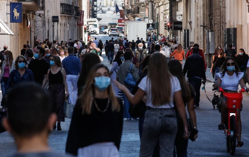 Italia înregistrează cel mai redus bilanț de decese COVID din ultimele 7 luni