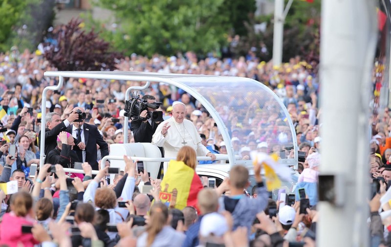 Ce l-a impresionat pe Papa Francisc în timpul vizitei la Iași