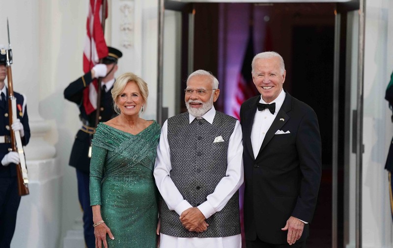 Soția lui Joe Biden a primit un diamant de 20.000 de dolari de la premierul Indiei