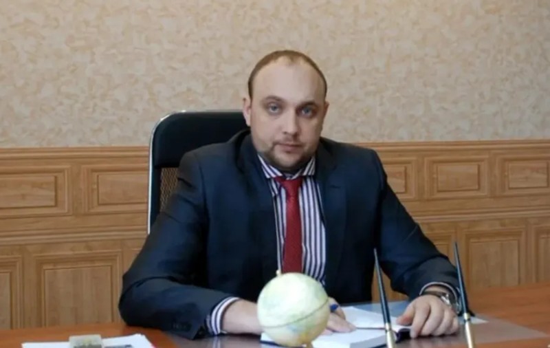 Un politician din Moscova a fost bătut la concertul unui rapper rus: „L-am găsit pe jos, plin de sânge”